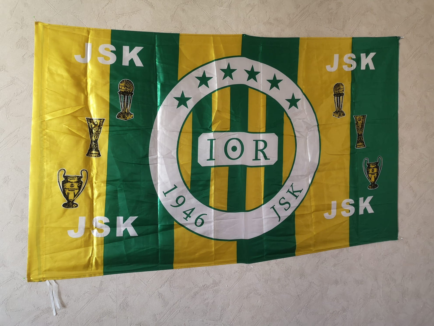 Drapeau Officiel JSK